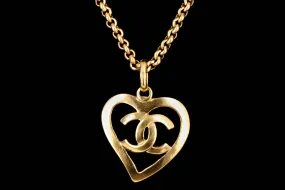 Chanel Vintage 1995 Heart Pendant Necklace