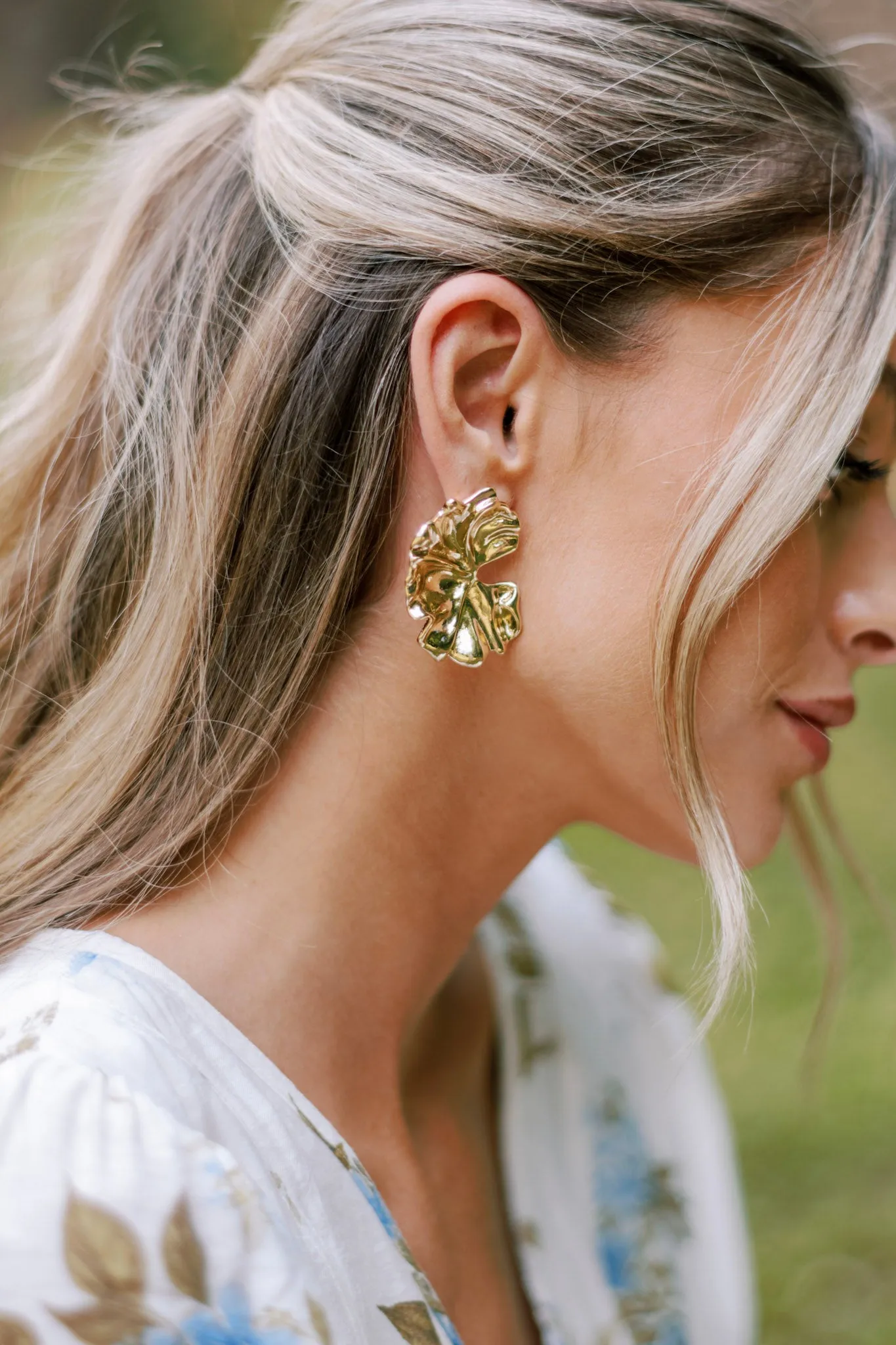 Ivy Leaves Gold Earrings